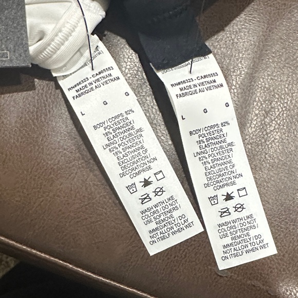 Pair of Nike Women's Sports Bras - Picture 9 of 9